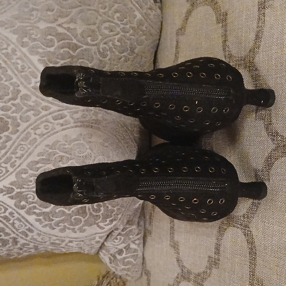 Booties - Picture 2 of 4